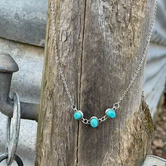 Running River Trio Stone Necklace